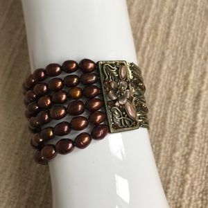 Cultured pearl and crystal bracelet